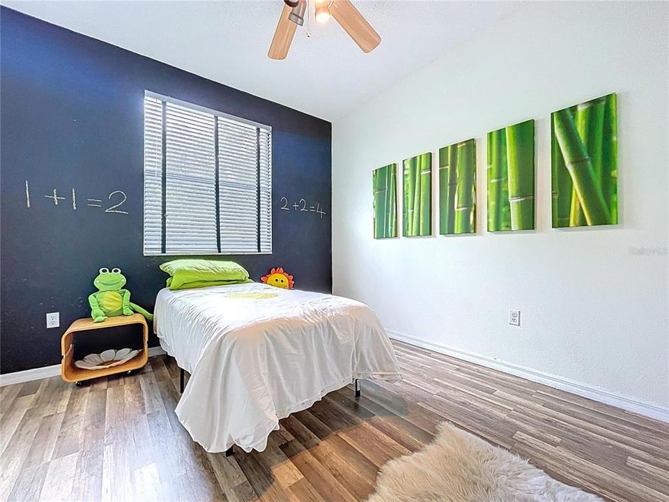 For Sale: $630,000 (5 beds, 3 baths, 2947 Square Feet)