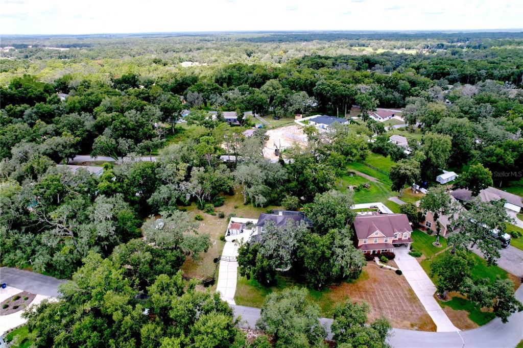 For Sale: $630,000 (5 beds, 3 baths, 2947 Square Feet)