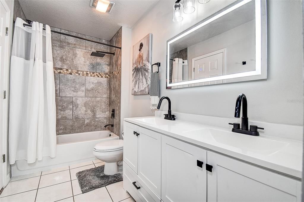 待售: $280,000 (2 贝兹, 1 浴室, 1134 平方英尺)