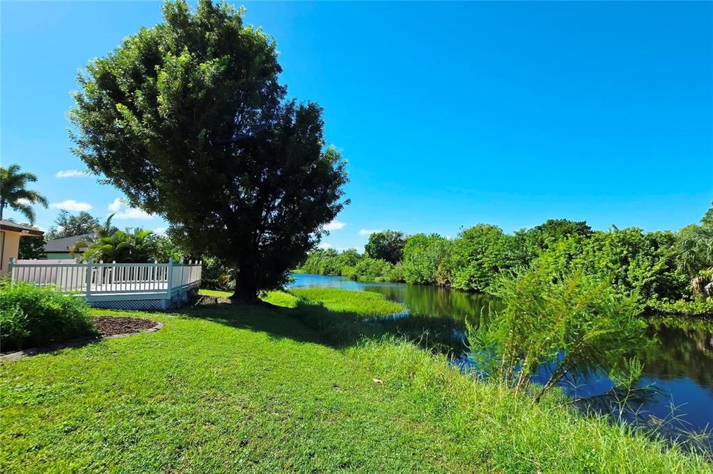 For Sale: $267,900 (3 beds, 2 baths, 1641 Square Feet)