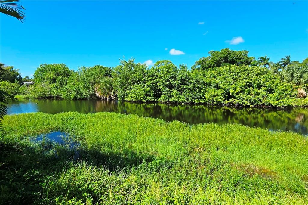 For Sale: $267,900 (3 beds, 2 baths, 1641 Square Feet)