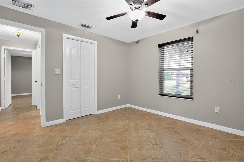 For Sale: $267,900 (3 beds, 2 baths, 1641 Square Feet)