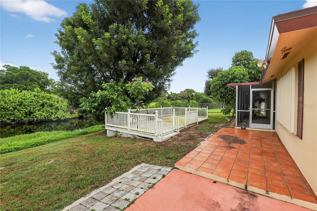 For Sale: $267,900 (3 beds, 2 baths, 1641 Square Feet)