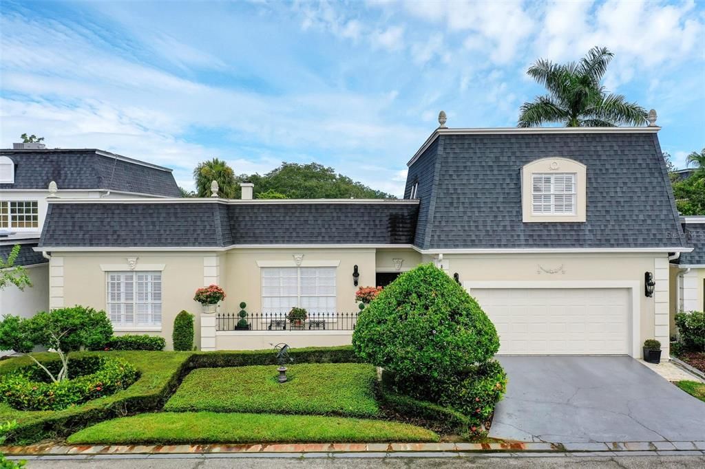 For Sale: $697,000 (3 beds, 2 baths, 3139 Square Feet)