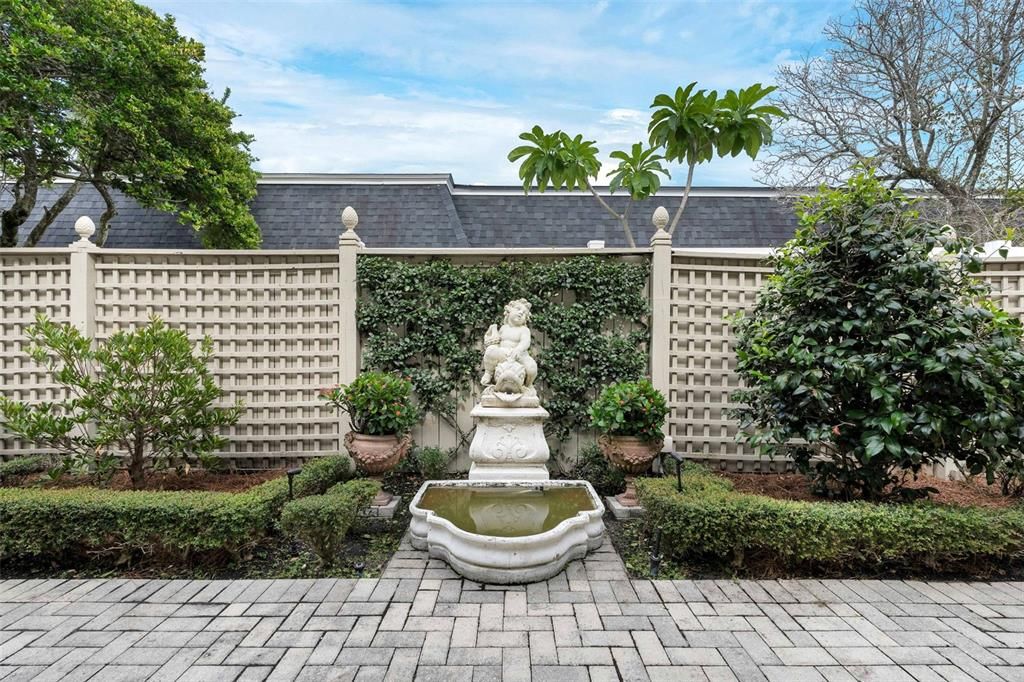 For Sale: $697,000 (3 beds, 2 baths, 3139 Square Feet)