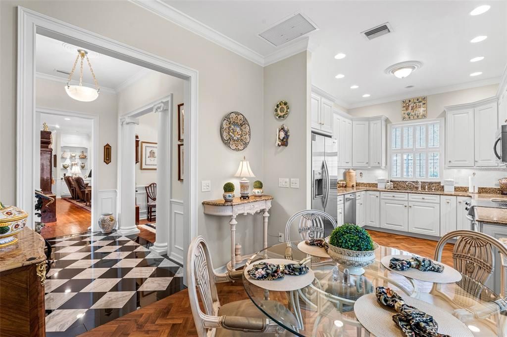 For Sale: $697,000 (3 beds, 2 baths, 3139 Square Feet)