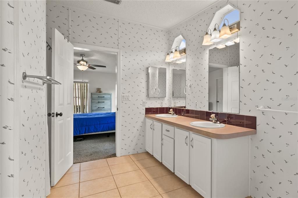 Active With Contract: $349,900 (4 beds, 2 baths, 2030 Square Feet)