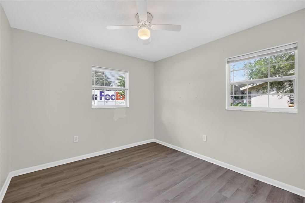 Active With Contract: $218,000 (3 beds, 2 baths, 1128 Square Feet)