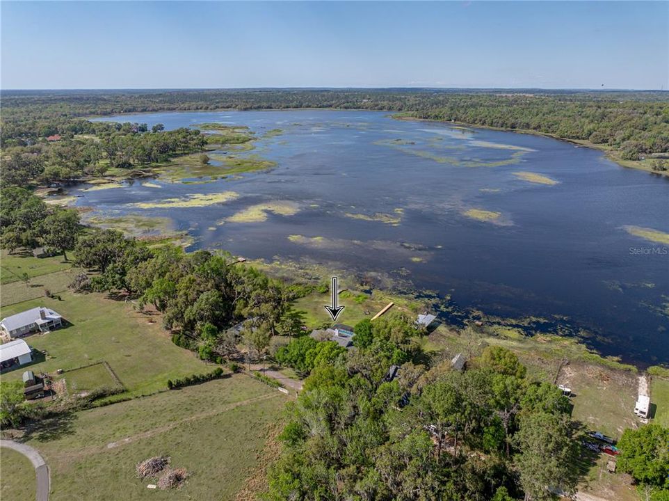 For Sale: $549,900 (3 beds, 3 baths, 2398 Square Feet)