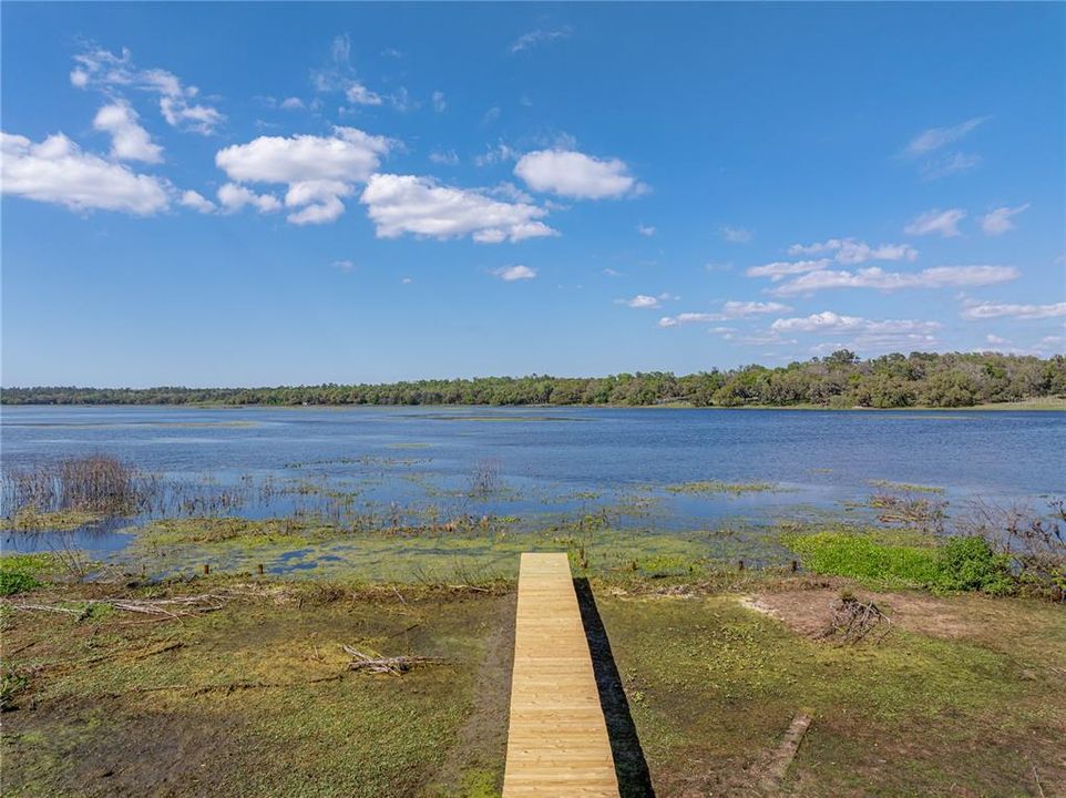 For Sale: $549,900 (3 beds, 3 baths, 2398 Square Feet)