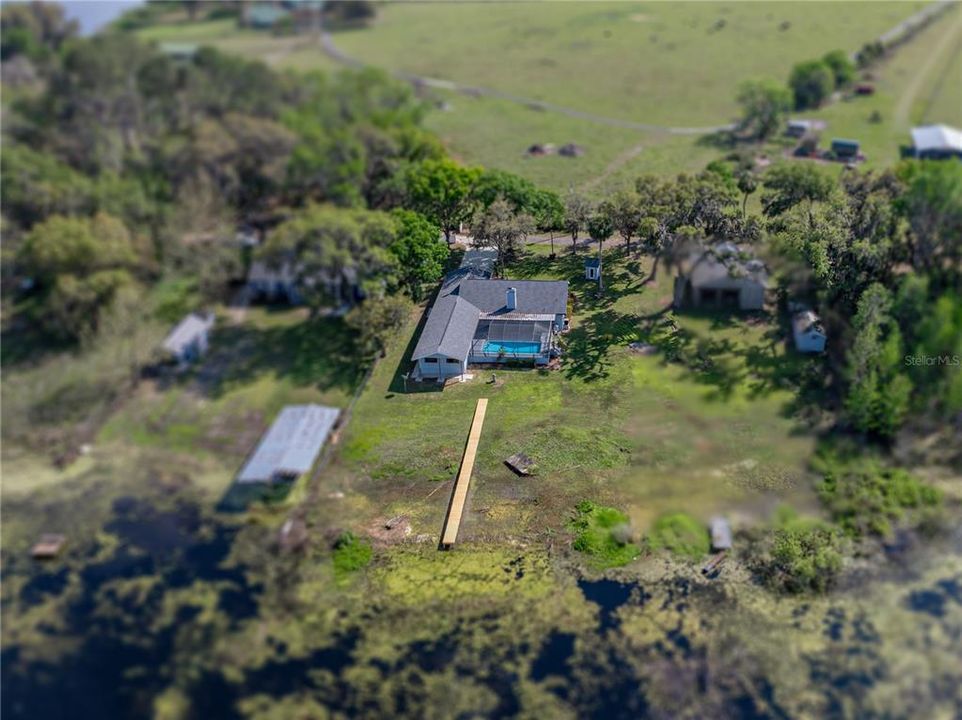 For Sale: $549,900 (3 beds, 3 baths, 2398 Square Feet)