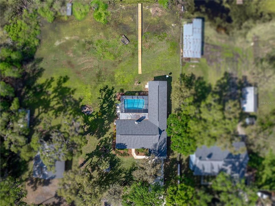 For Sale: $549,900 (3 beds, 3 baths, 2398 Square Feet)