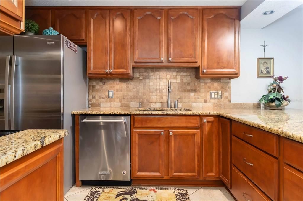 En Venta: $472,000 (2 camas, 2 baños, 1101 Pies cuadrados)