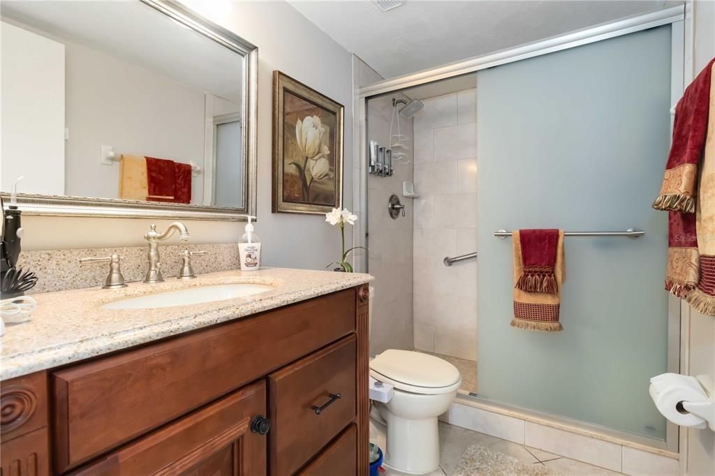 En Venta: $472,000 (2 camas, 2 baños, 1101 Pies cuadrados)