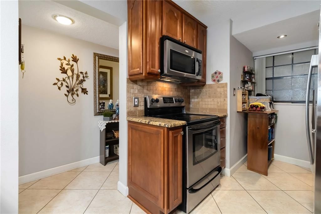 En Venta: $472,000 (2 camas, 2 baños, 1101 Pies cuadrados)