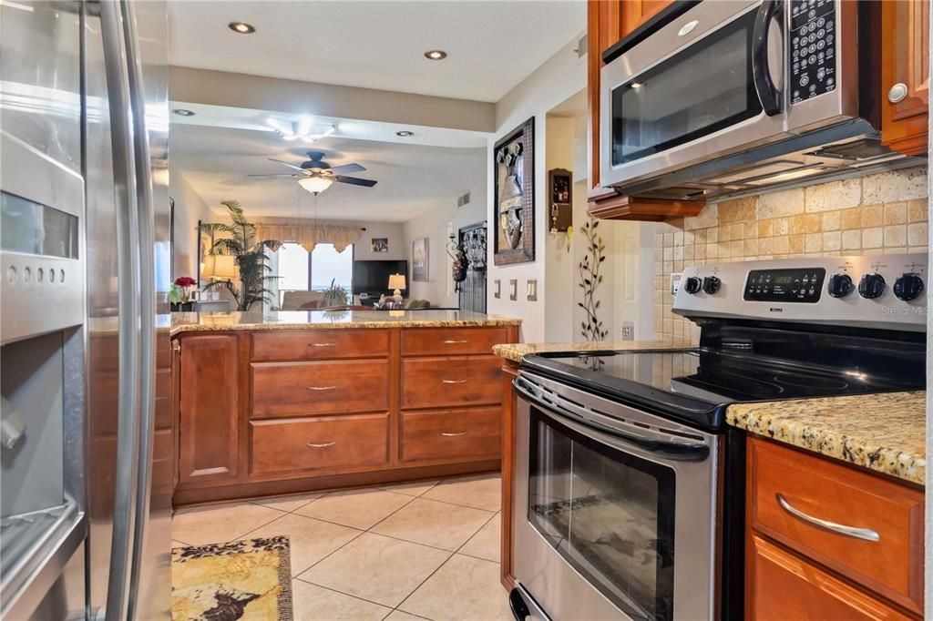 En Venta: $472,000 (2 camas, 2 baños, 1101 Pies cuadrados)