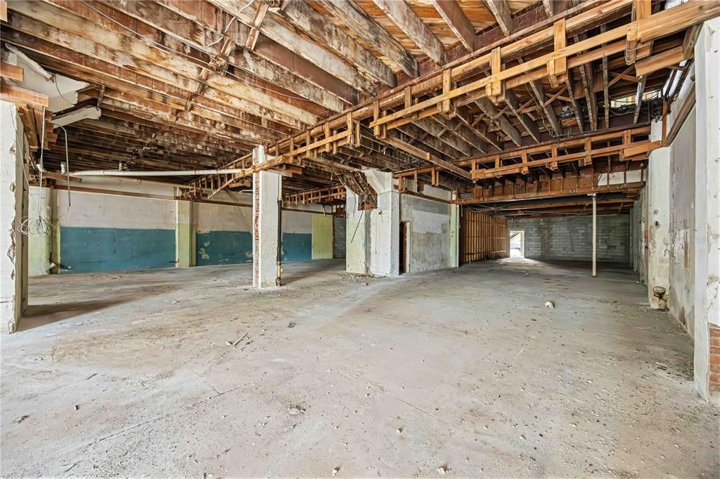 En Venta: $2,950,000 (0 camas, 0 baños, 8500 Pies cuadrados)