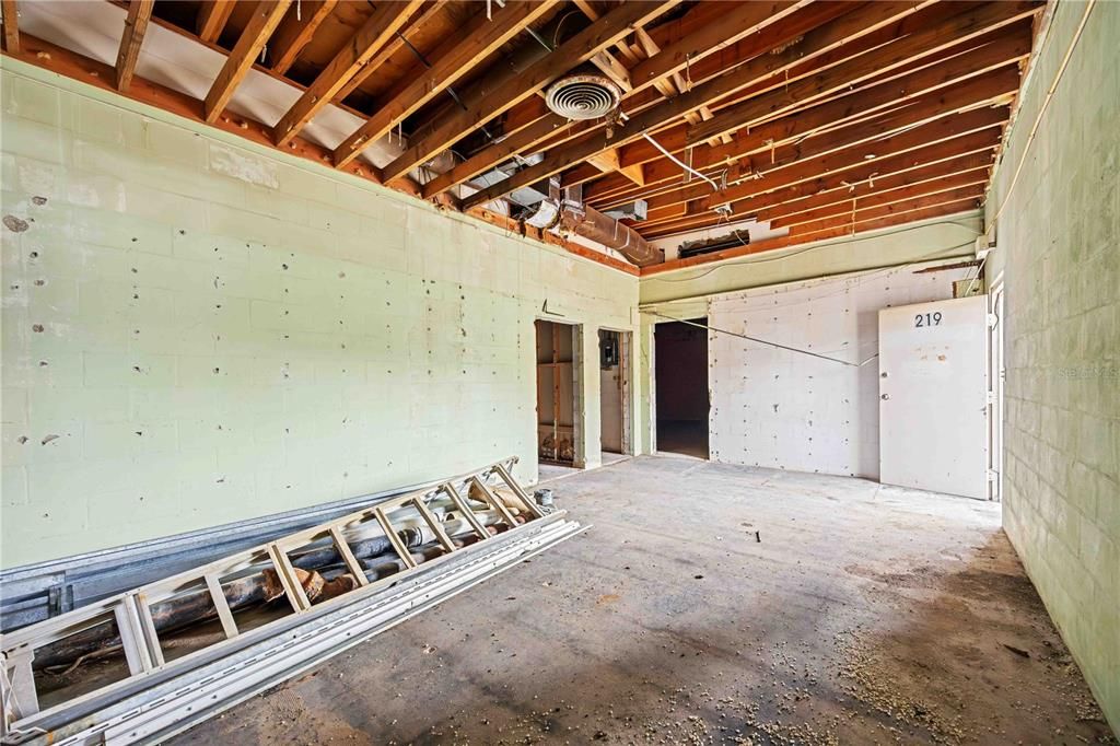 En Venta: $2,950,000 (0 camas, 0 baños, 8500 Pies cuadrados)