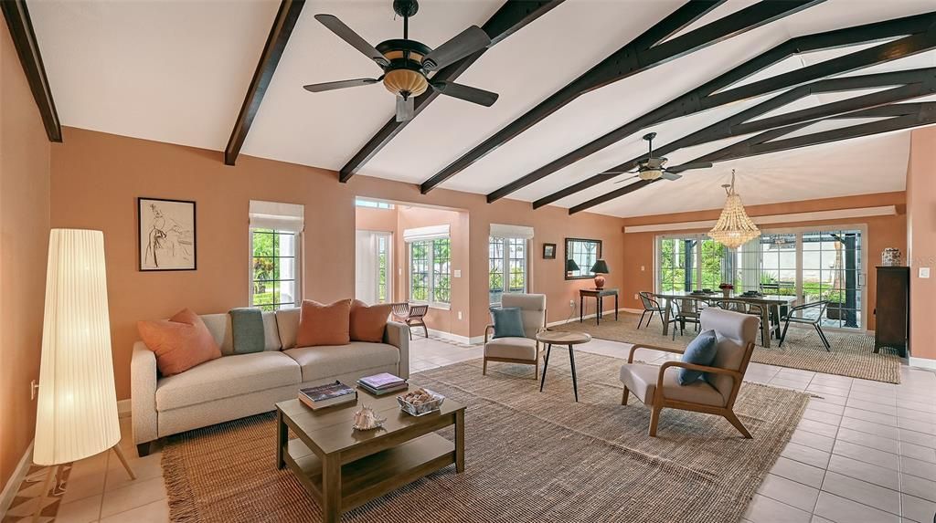 For Sale: $1,785,000 (4 beds, 5 baths, 3364 Square Feet)