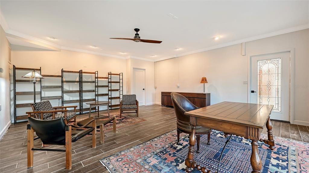 For Sale: $1,785,000 (4 beds, 5 baths, 3364 Square Feet)