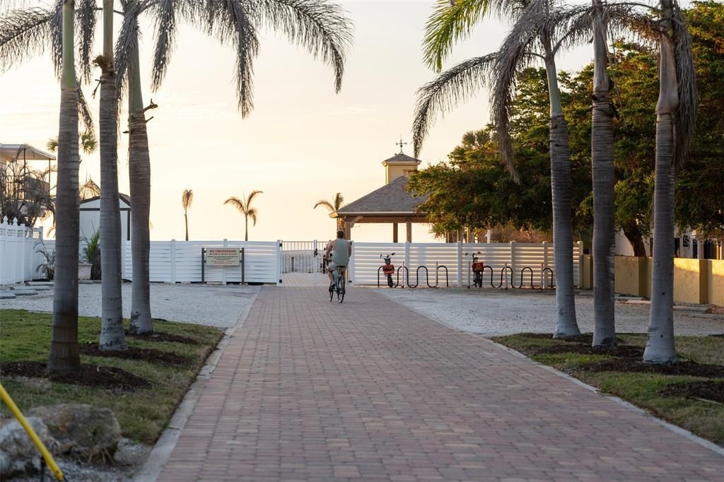 For Sale: $1,785,000 (4 beds, 5 baths, 3364 Square Feet)