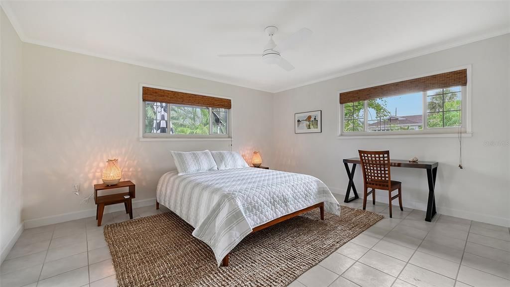 For Sale: $1,785,000 (4 beds, 5 baths, 3364 Square Feet)