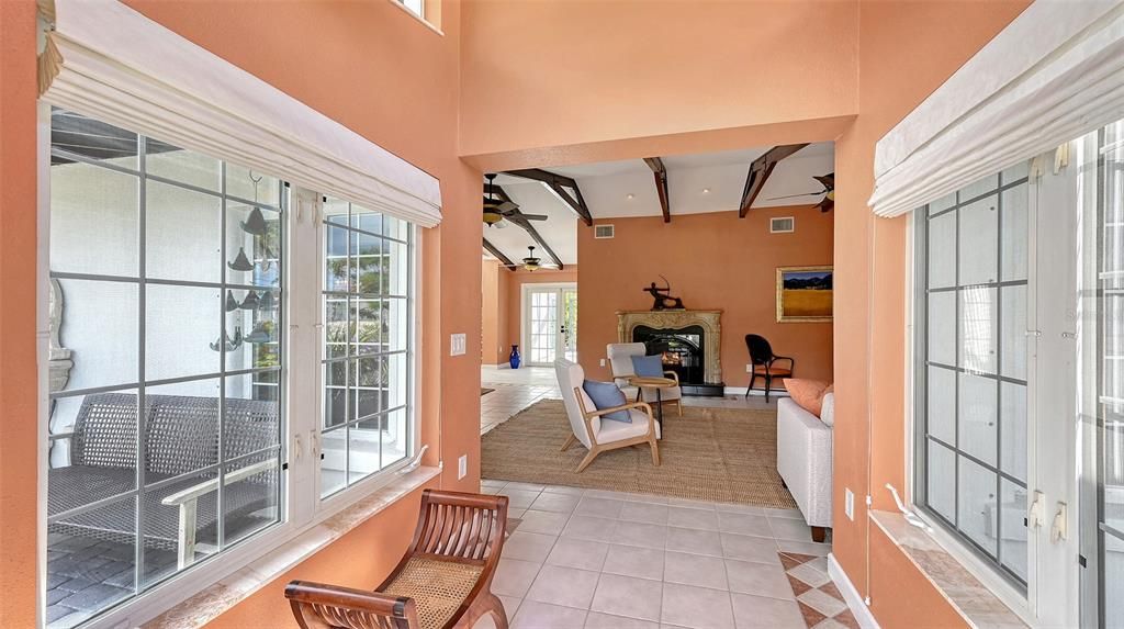 For Sale: $1,785,000 (4 beds, 5 baths, 3364 Square Feet)