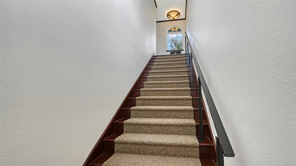 For Sale: $1,785,000 (4 beds, 5 baths, 3364 Square Feet)