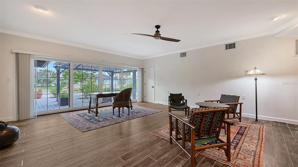 For Sale: $1,785,000 (4 beds, 5 baths, 3364 Square Feet)