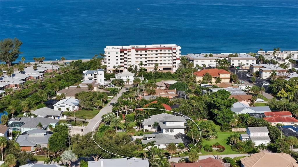 For Sale: $1,785,000 (4 beds, 5 baths, 3364 Square Feet)