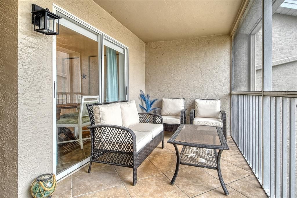 待售: $359,000 (2 贝兹, 2 浴室, 1333 平方英尺)