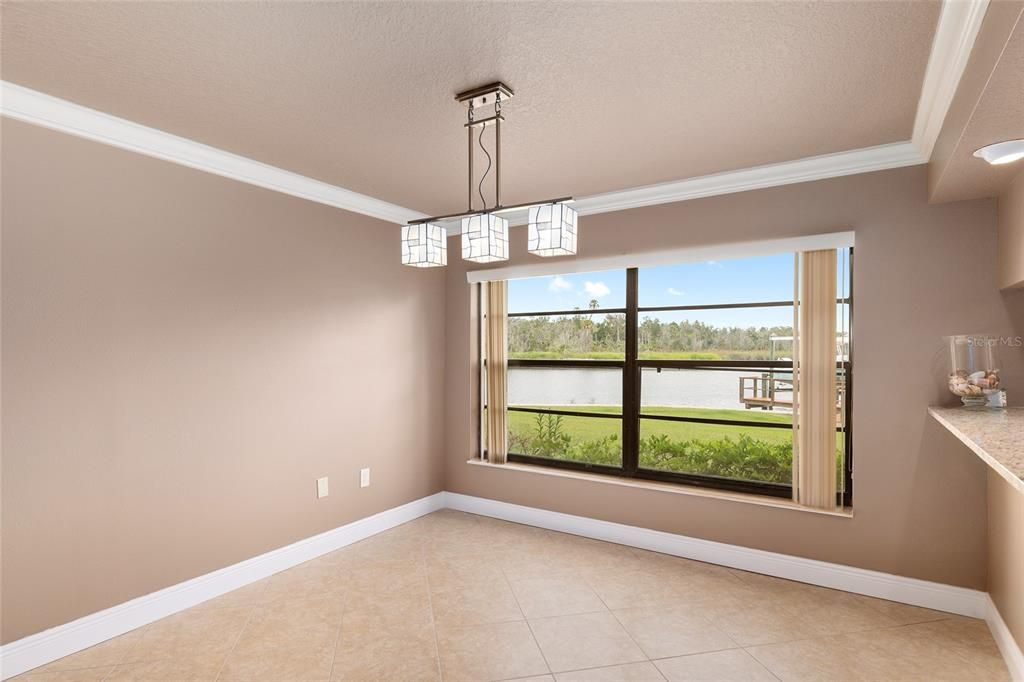 待售: $365,000 (2 贝兹, 2 浴室, 1430 平方英尺)