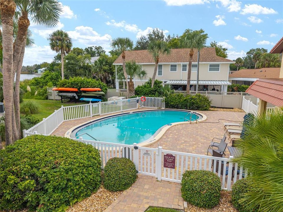 待售: $365,000 (2 贝兹, 2 浴室, 1430 平方英尺)