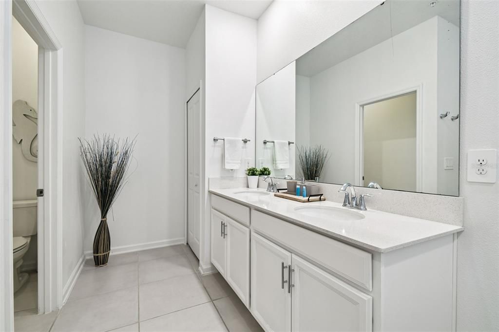 For Sale: $385,000 (3 beds, 2 baths, 1788 Square Feet)