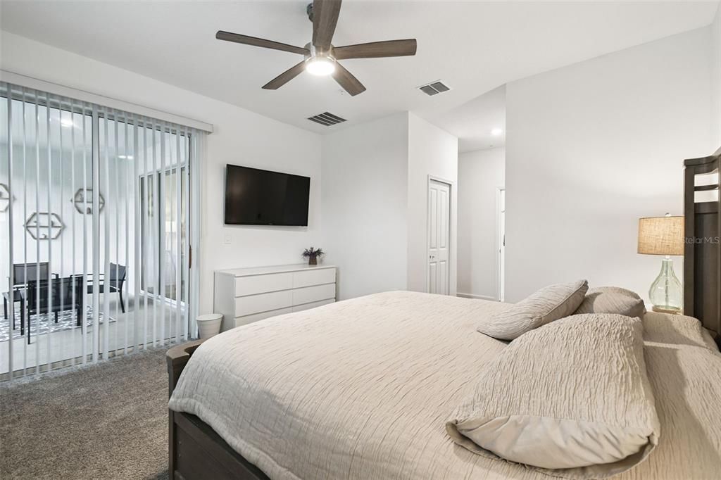 For Sale: $385,000 (3 beds, 2 baths, 1788 Square Feet)