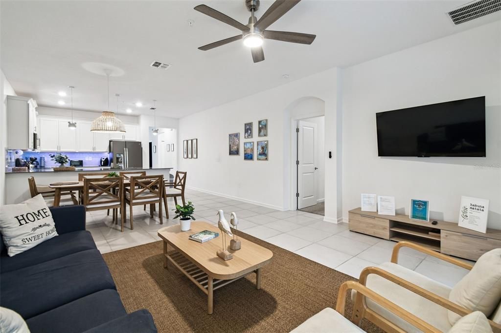 For Sale: $385,000 (3 beds, 2 baths, 1788 Square Feet)