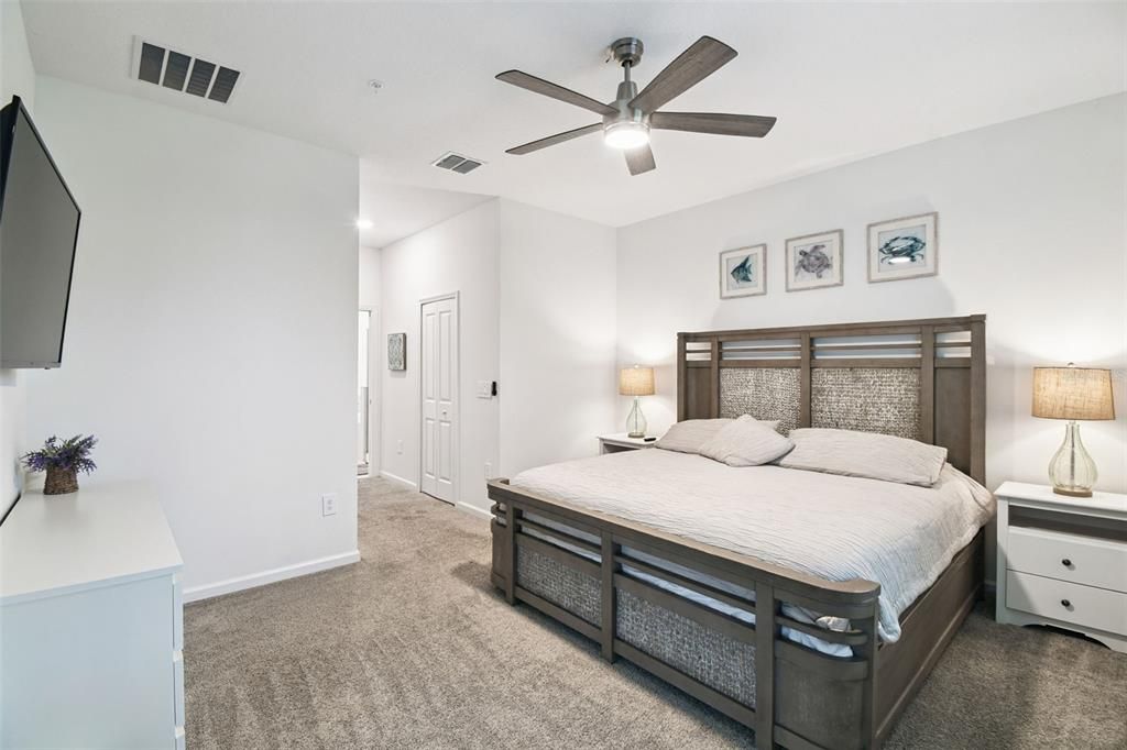 For Sale: $385,000 (3 beds, 2 baths, 1788 Square Feet)