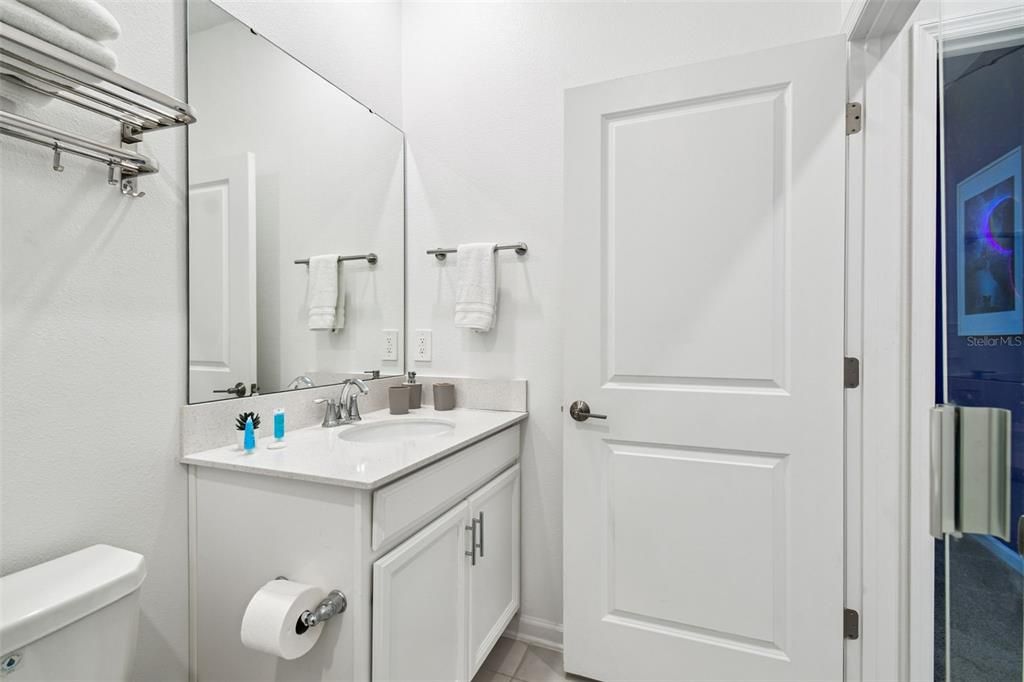 For Sale: $385,000 (3 beds, 2 baths, 1788 Square Feet)