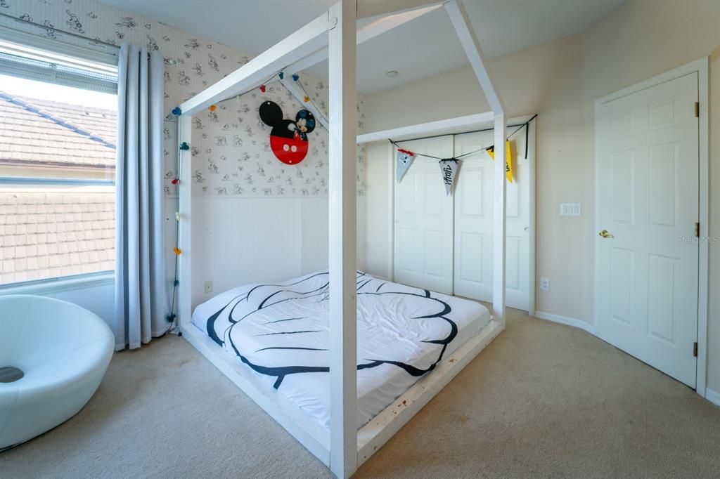 For Rent: $7,500 (6 beds, 5 baths, 5160 Square Feet)