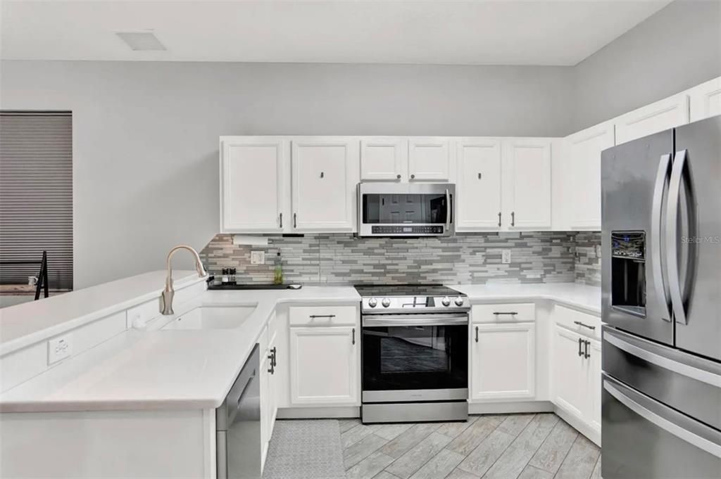 待售: $469,500 (5 贝兹, 4 浴室, 2715 平方英尺)