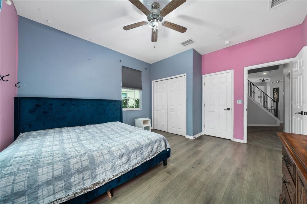 待售: $469,500 (5 贝兹, 4 浴室, 2715 平方英尺)