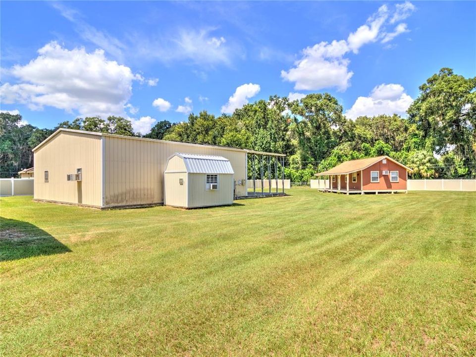 待售: $599,900 (3 贝兹, 2 浴室, 1217 平方英尺)