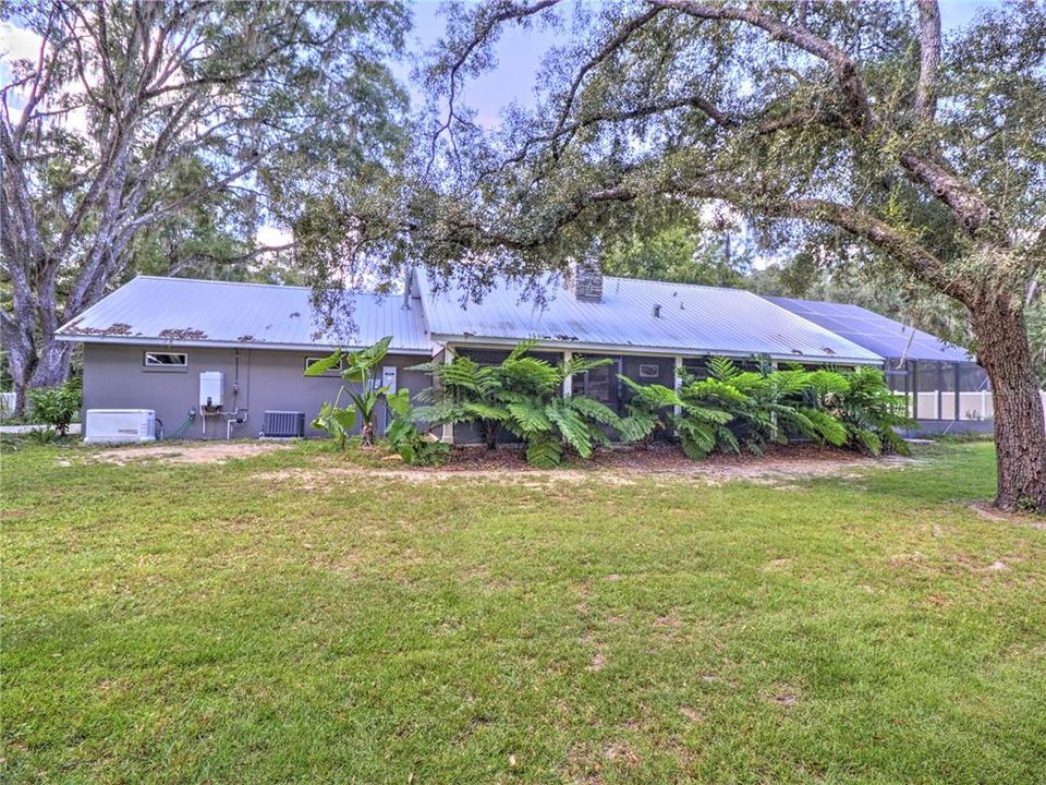 待售: $599,900 (3 贝兹, 2 浴室, 1217 平方英尺)