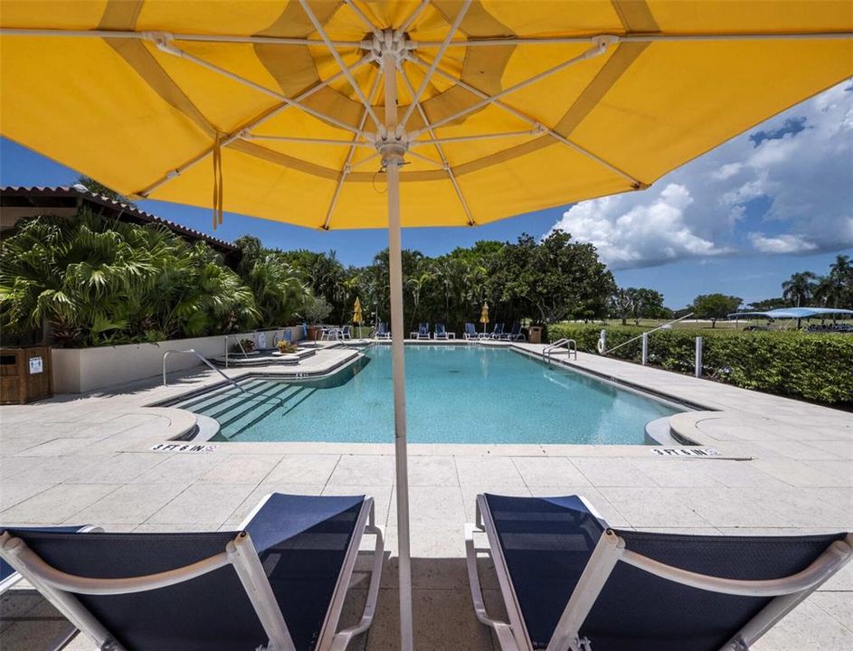 For Sale: $949,500 (3 beds, 3 baths, 2135 Square Feet)