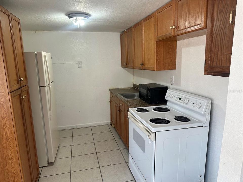 На продажу: $409,000 (8 спален, 0 ванн, 2862 Квадратных фут)