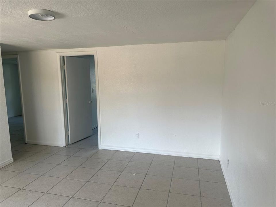 На продажу: $409,000 (8 спален, 0 ванн, 2862 Квадратных фут)