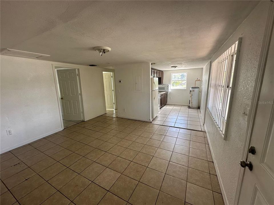 На продажу: $409,000 (8 спален, 0 ванн, 2862 Квадратных фут)