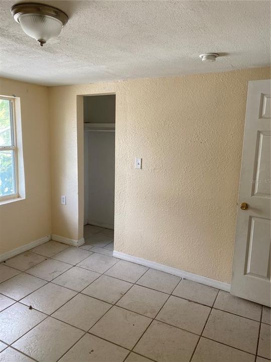 На продажу: $409,000 (8 спален, 0 ванн, 2862 Квадратных фут)