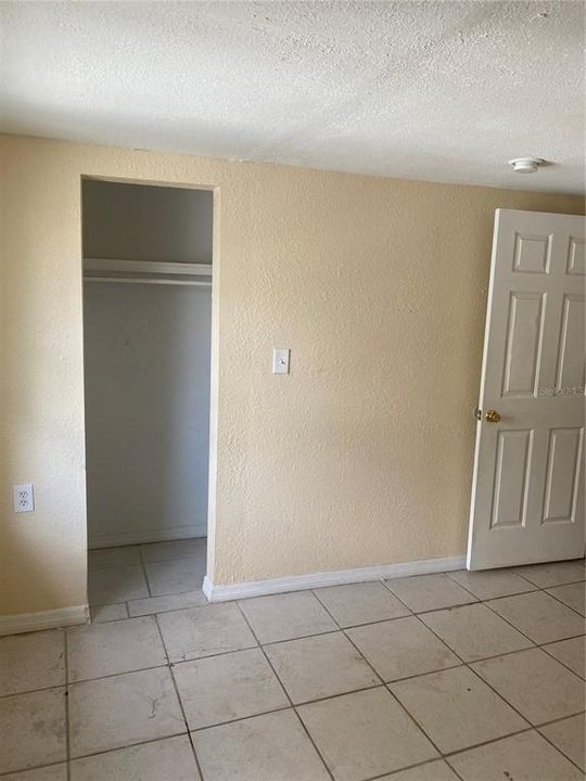 На продажу: $409,000 (8 спален, 0 ванн, 2862 Квадратных фут)