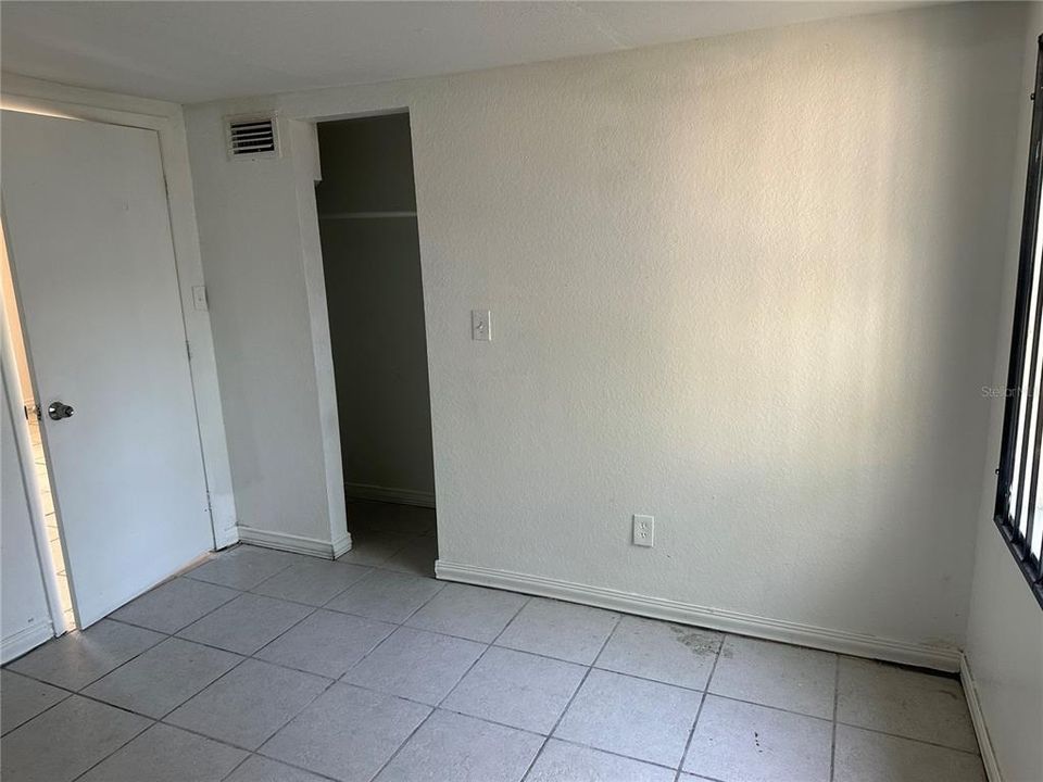 На продажу: $409,000 (8 спален, 0 ванн, 2862 Квадратных фут)